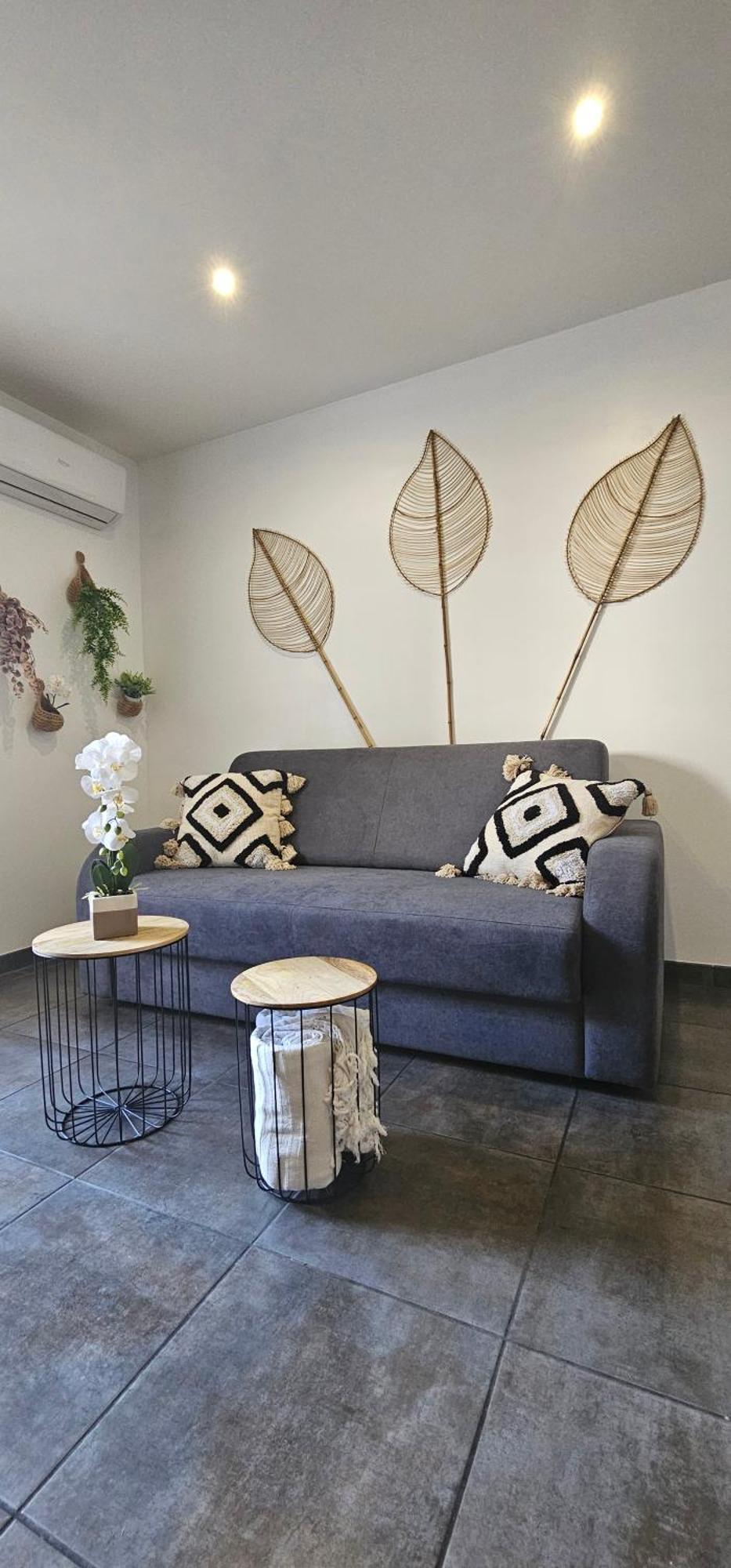 Appartement Maison Belle La Nuit Avec Jacuzzi Prive