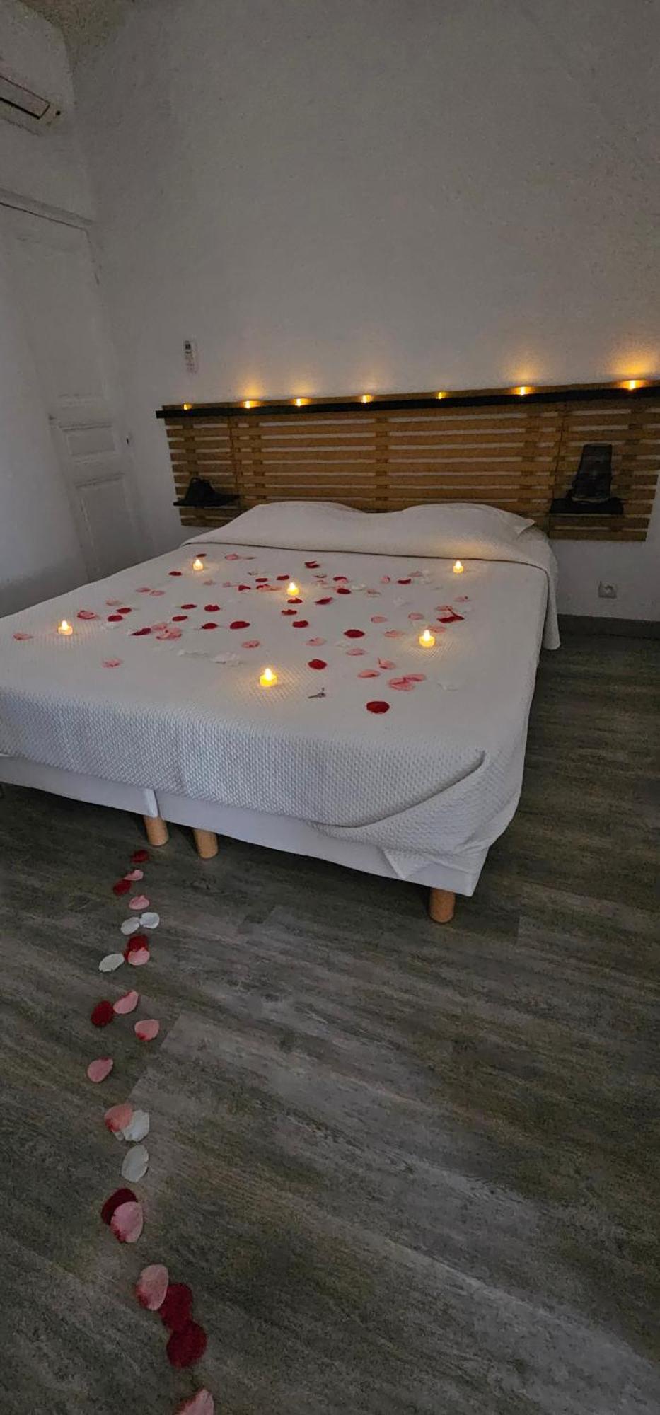 Appartement Maison Belle La Nuit Avec Jacuzzi Prive *