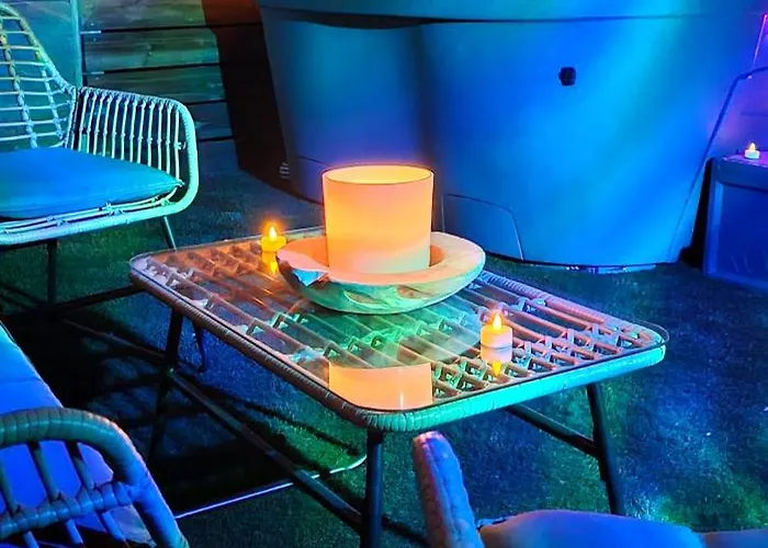 Maison Plus Belle La Nuit Avec Jacuzzi Prive
