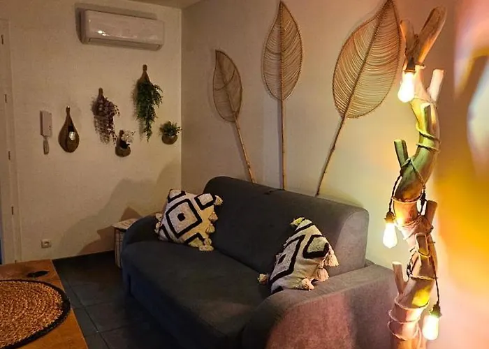 Maison Plus Belle La Nuit Avec Jacuzzi Prive