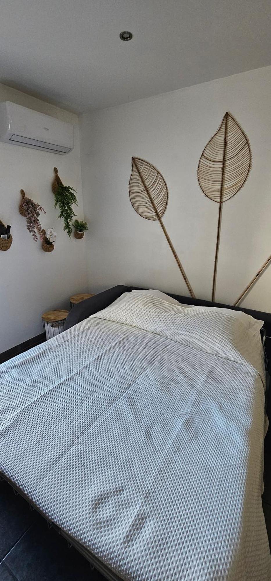 Maison Belle La Nuit Avec Jacuzzi Prive Apartment